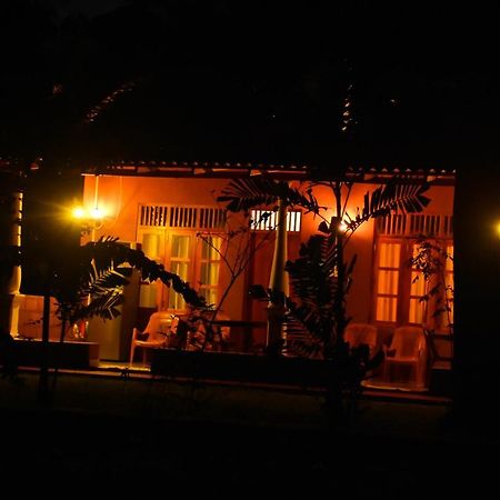Leesa Villa Safari Resort Удавалаве Екстер'єр фото