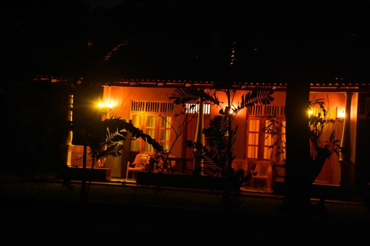 Leesa Villa Safari Resort Удавалаве Екстер'єр фото
