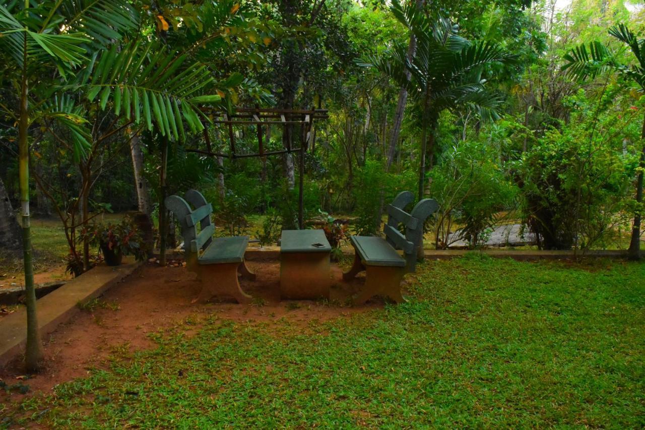 Leesa Villa Safari Resort Удавалаве Екстер'єр фото